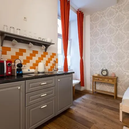 Compact Studio Near Center By Hm Vienna Exterior photo