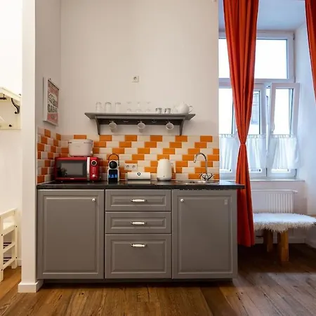 Compact Studio Near Center By Hm Vienna Exterior photo